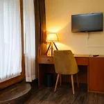 Loroesch Hotel