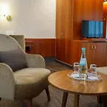 Loroesch Hotel 3*