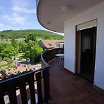 Loroesch 3*