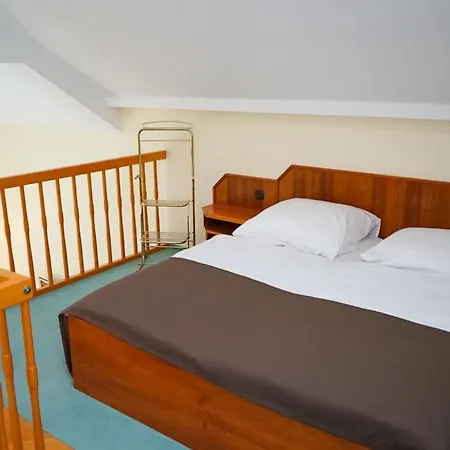 Loroesch ホテル バート・オルプ