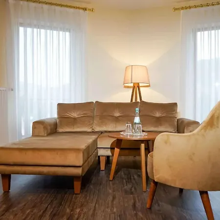 ホテル Loroesch バート・オルプ